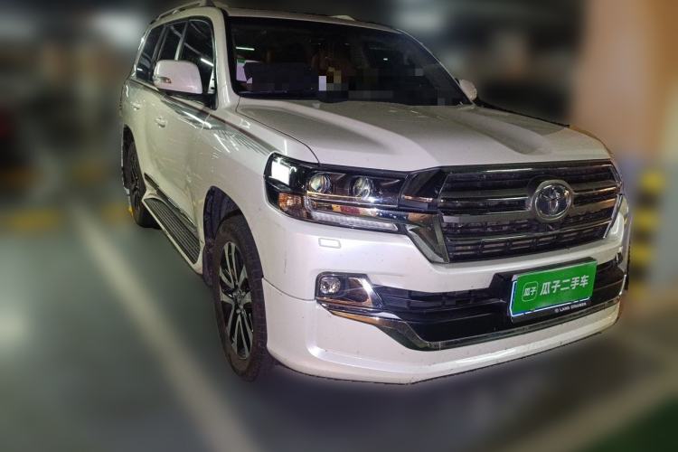 Used Toyota Land Cruiser 2019 4.0L GX-R 7 Seats Parallel Import Front Right 45 Deg