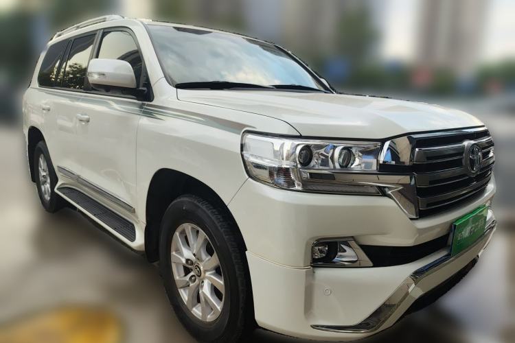 Used Toyota Land Cruiser 2019 4.0L GX-R 7 Seats Parallel Import Front Right 45 Deg