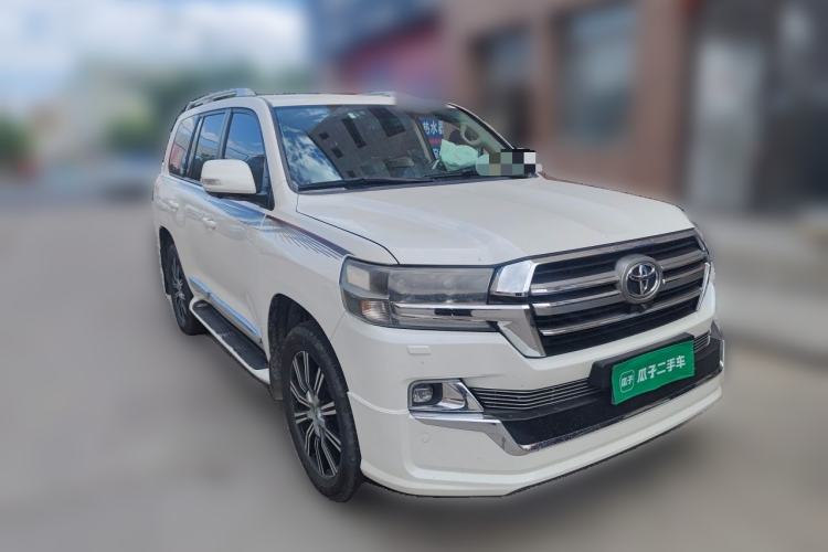 Used Toyota Land Cruiser  Front Right 45 Deg
