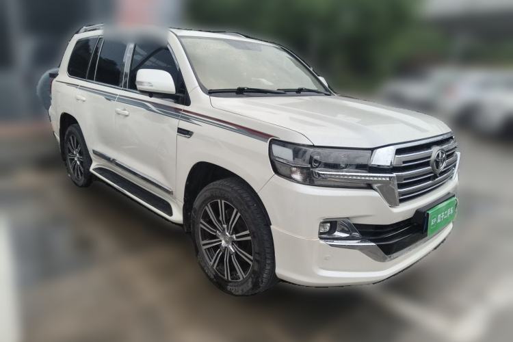 Used Toyota Land Cruiser  Front Right 45 Deg