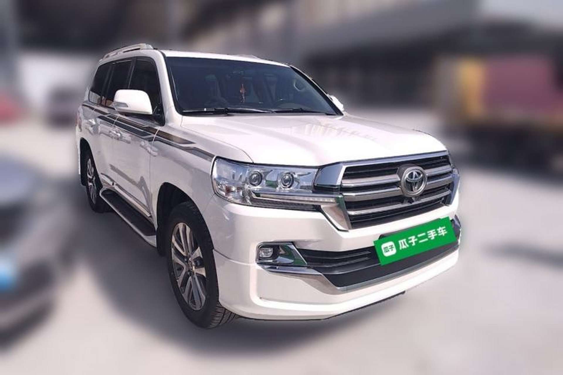 Used Toyota Land Cruiser  Front Right 45 Deg
