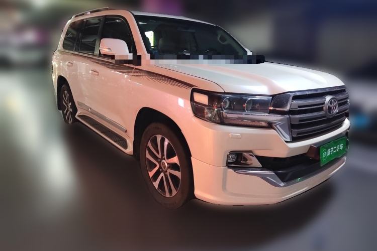 Used Toyota Land Cruiser  Front Right 45 Deg