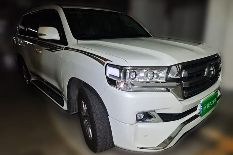 Used Toyota Land Cruiser 2019 4.0L 7-Seater Automatic Transmission Middle East Version Front Right 45 Deg
