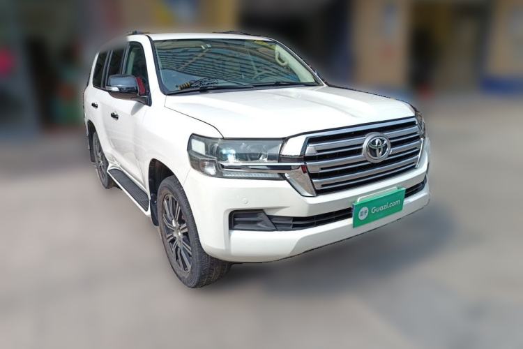 Used Toyota Land Cruiser  Front Right 45 Deg