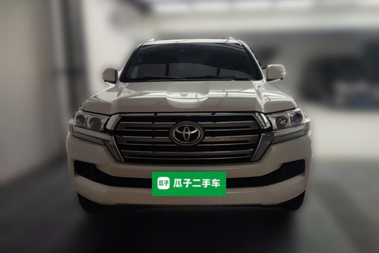 Used Toyota Land Cruiser 2019 4.6L GX-R Middle East Version Front