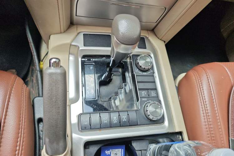 Used Toyota Land Cruiser  Gear Lever
