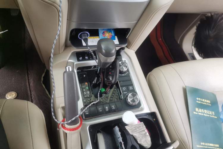 Used Toyota Land Cruiser  Gear Lever