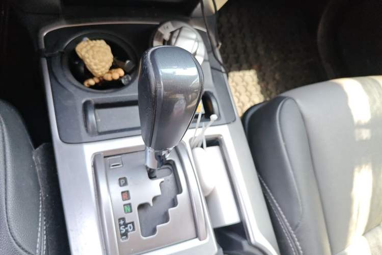 Used Toyota Land Cruiser  Gear Lever