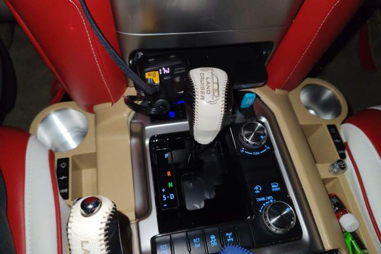 Used Toyota Land Cruiser  Gear Lever