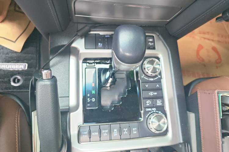 Used Toyota Land Cruiser  Gear Lever