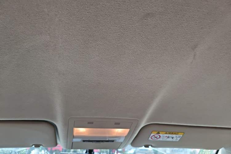 Used Toyota Land Cruiser 2019 4.0L VX-R Lowered Suspension Middle East Headliner