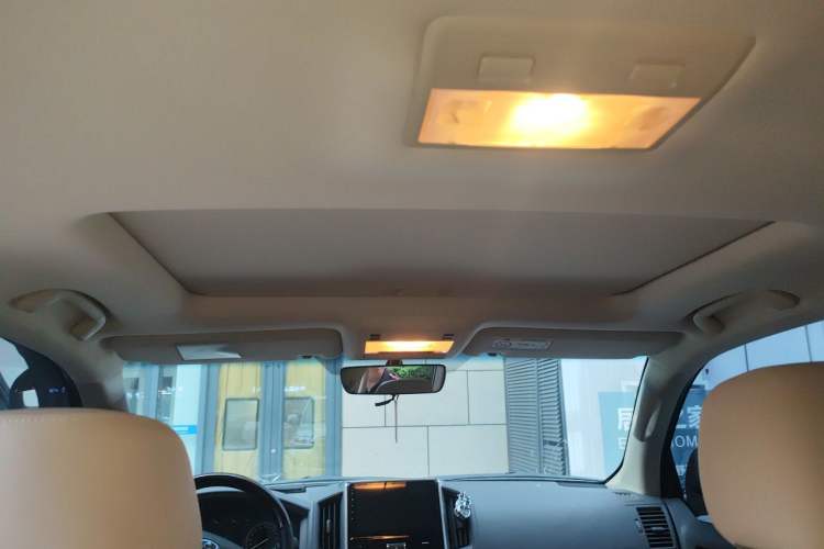 Used Toyota Land Cruiser 2019 4.0L GX-R 7 Seats Parallel Import Headliner