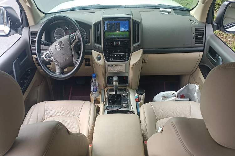 Used Toyota Land Cruiser  Headliner
