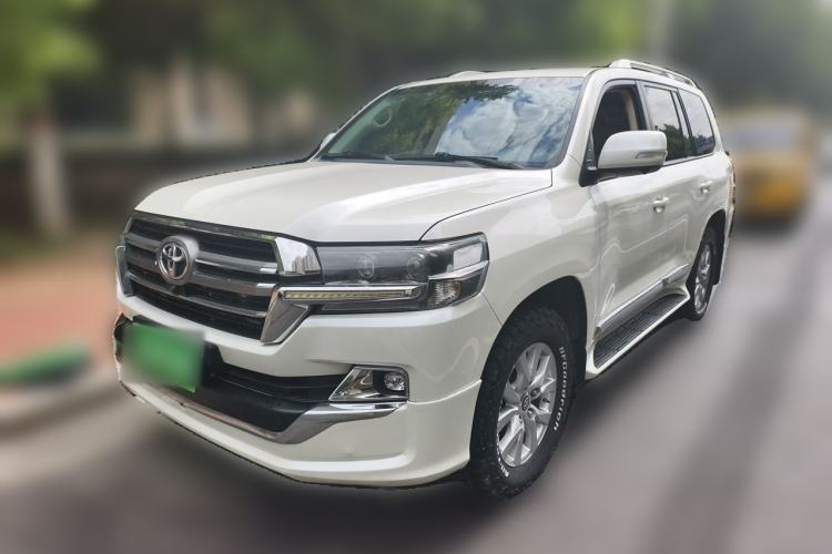 Used Toyota Land Cruiser 2019 4.0L Iron Wheels Refrigerator with Electric Base Basic Version—Middle East Guazi used car, China used car export, Used car for sale, Used cars, Cheapest cars for sale