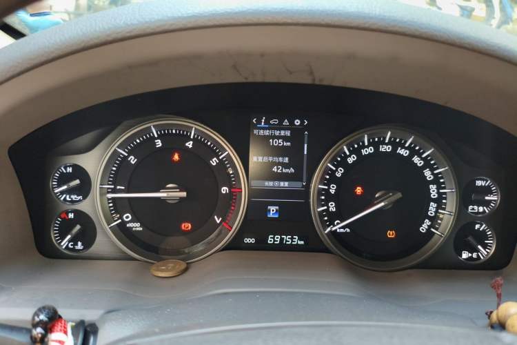 Used Toyota Land Cruiser  Instrument Cluster