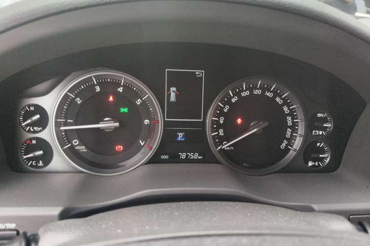 Used Toyota Land Cruiser  Instrument Cluster