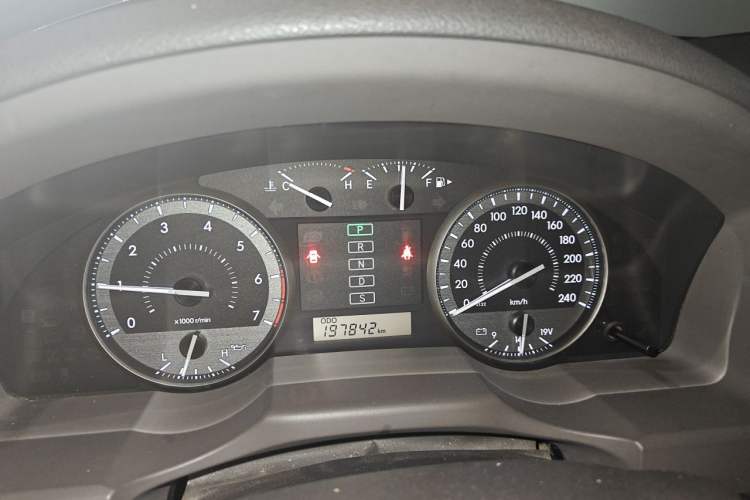 Used Toyota Land Cruiser  Instrument Cluster