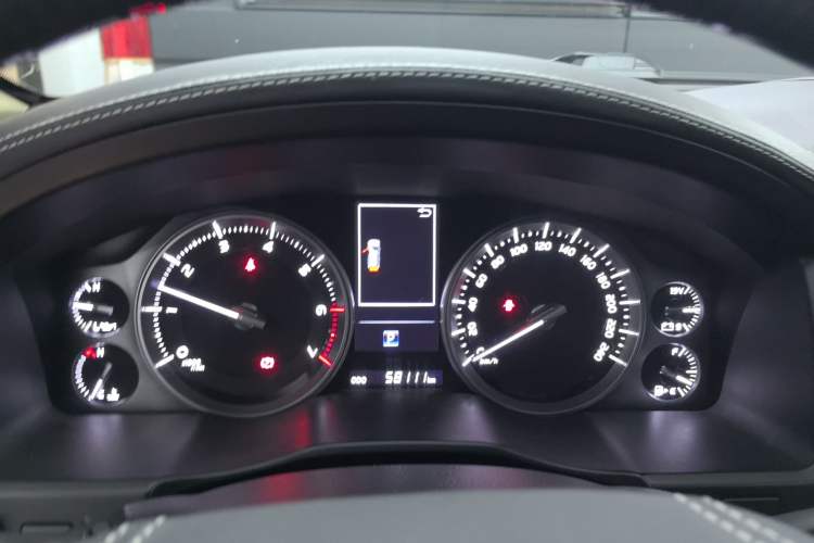 Used Toyota Land Cruiser 2019 4.0L GX-R GT 8-Cylinder Genuine Leather – Middle East Instrument Cluster
