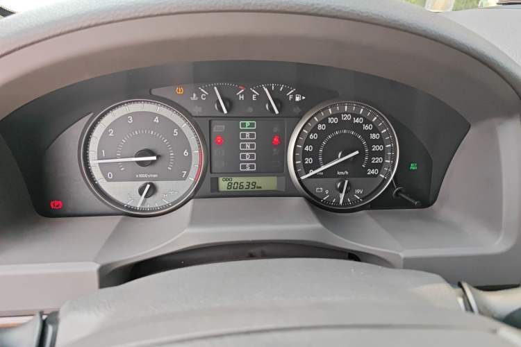 Used Toyota Land Cruiser  Instrument Cluster
