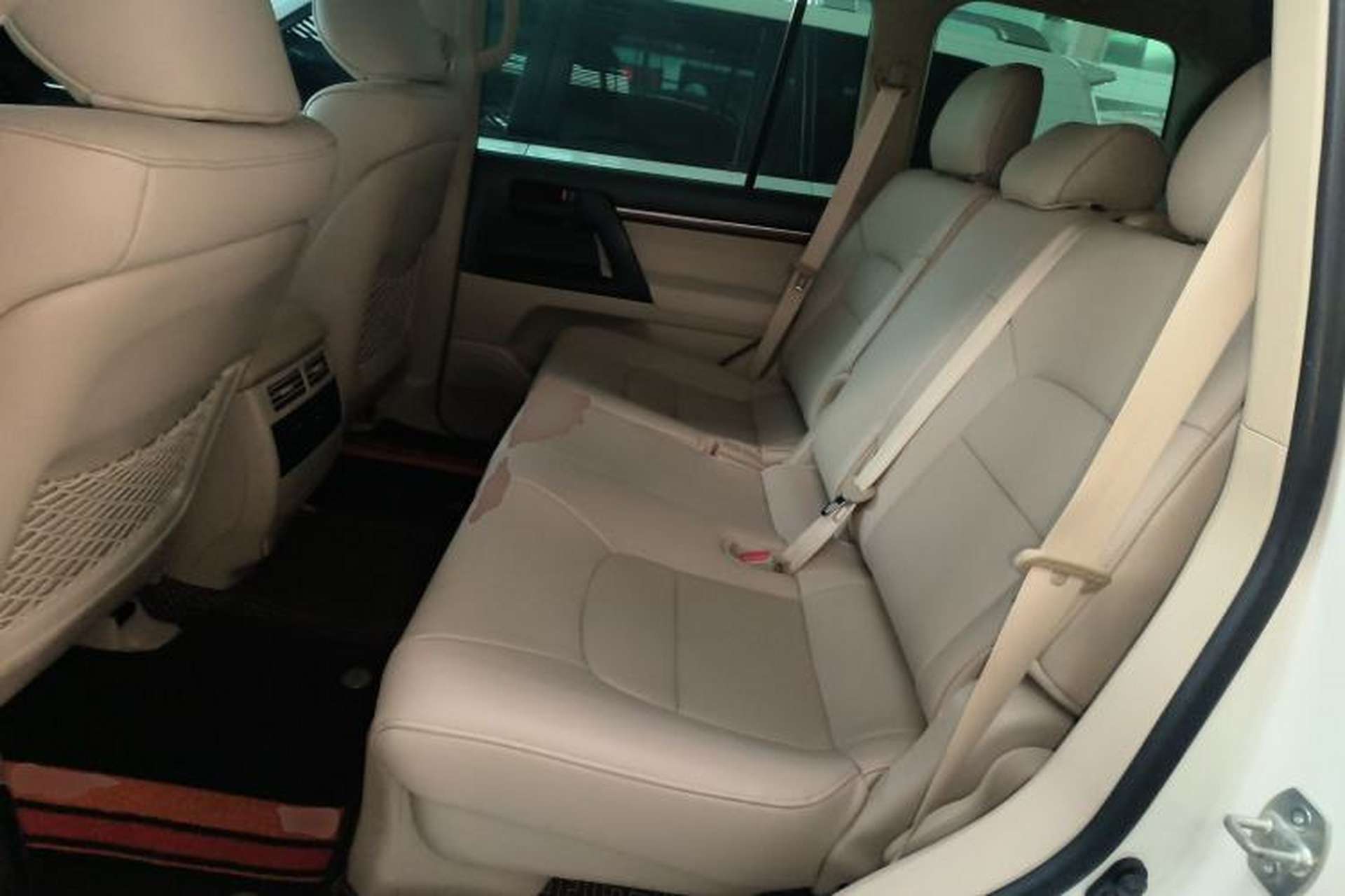 Used Toyota Land Cruiser 2019 4.0L GX-R 7 Seats Parallel Import Interior 4
