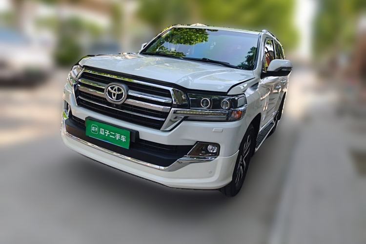 Gebrauchter Toyota Land Cruiser 2019 Land Cruiser, 7-seat, automatic, 4.0-liter Guazi used car, China used car export, Used car for sale, Used  cars, Cheapest cars for sale