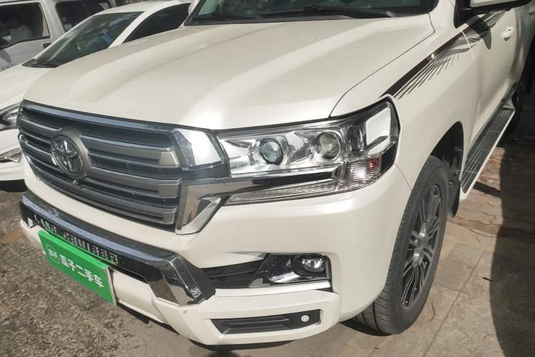 Used Toyota Land Cruiser 2019 4.0L 7-Seater Automatic Transmission Middle East Version Left Front Headlight
