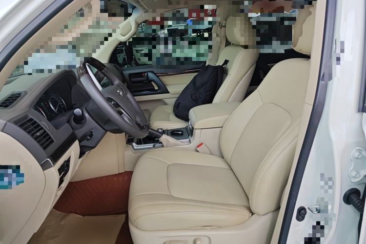 Used Toyota Land Cruiser  Left Front Seat