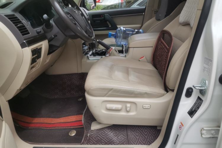 Used Toyota Land Cruiser  Left Front Seat