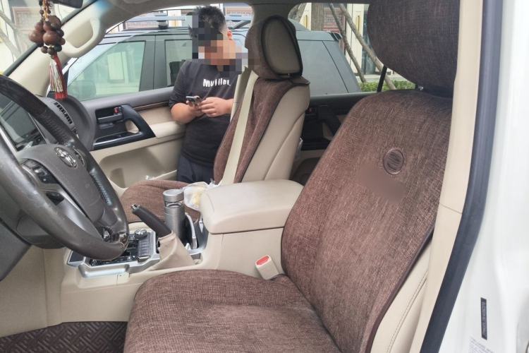 Used Toyota Land Cruiser  Left Front Seat