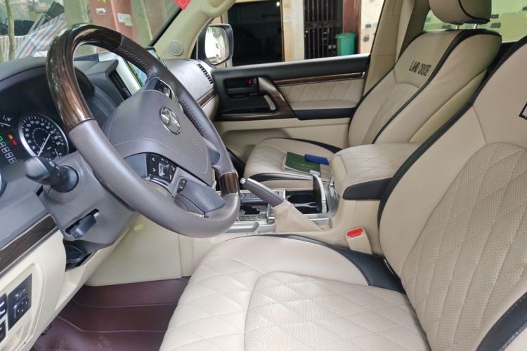 Used Toyota Land Cruiser  Left Front Seat