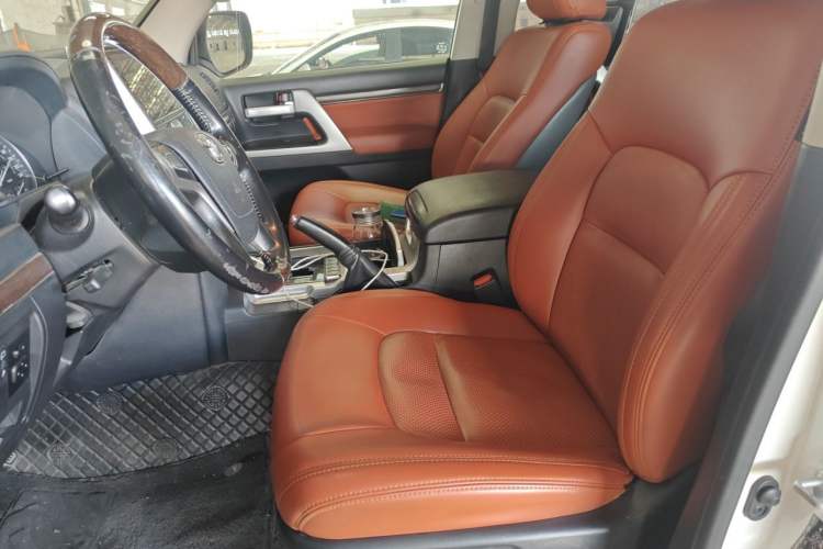 Used Toyota Land Cruiser  Left Front Seat