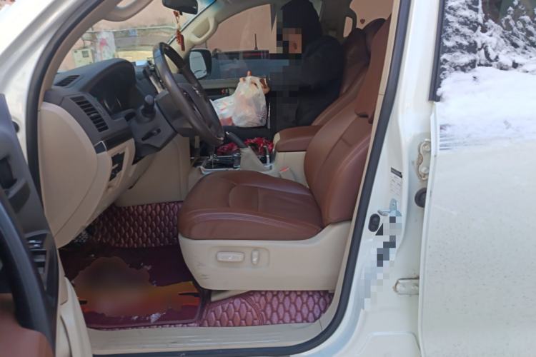 Used Toyota Land Cruiser 2019 4.0L Iron Wheels Refrigerator with Electric Base Basic Version—Middle East Left Front Seat