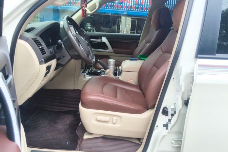 Used Toyota Land Cruiser  Left Front Seat