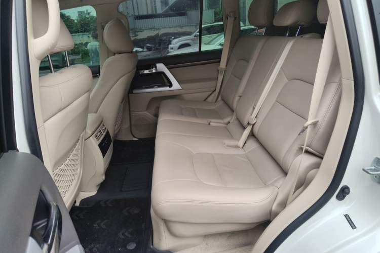 Used Toyota Land Cruiser  Left Rear Seat