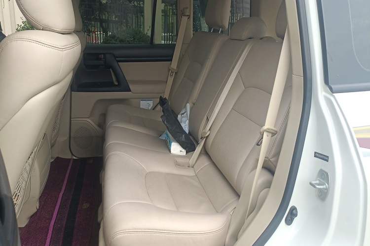Used Toyota Land Cruiser  Left Rear Seat