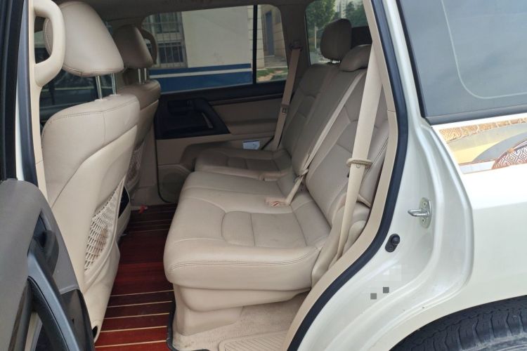 Used Toyota Land Cruiser  Left Rear Seat