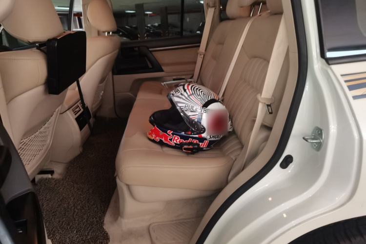 Used Toyota Land Cruiser  Left Rear Seat