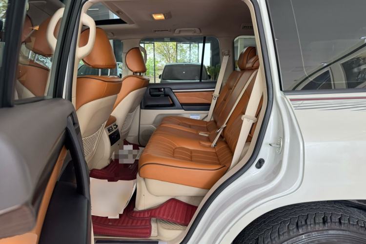 Used Toyota Land Cruiser 2019 4.0L GX-R 7 Seats Parallel Import Left Rear Seat
