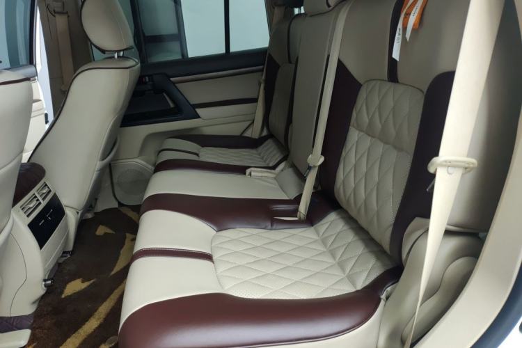 Used Toyota Land Cruiser 2019 4.6L GX-R Middle East Version Left Rear Seat