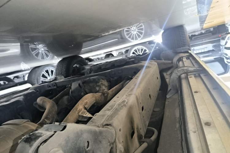 Used Toyota Land Cruiser 2019 4.0L 7-Seater Automatic Transmission Middle East Version Left Side Sill