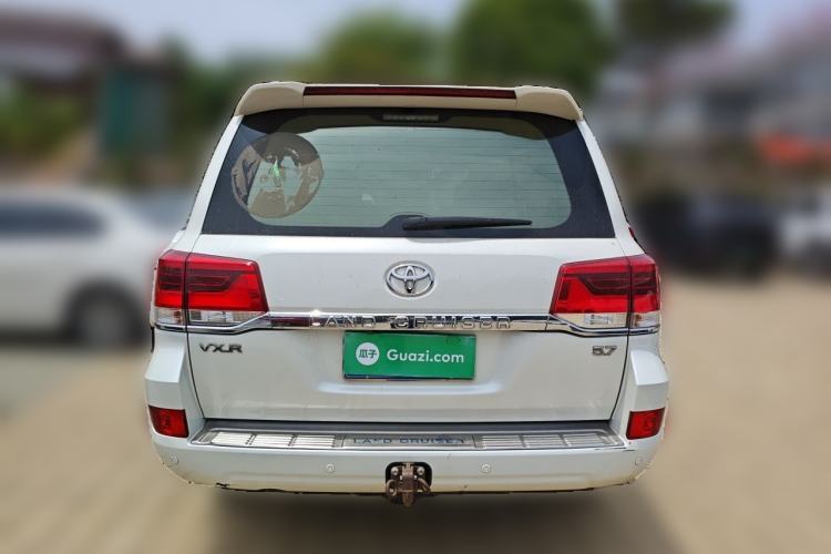 Used Toyota Land Cruiser 2019 4.0L VX-R Lowered Suspension Middle East Rear