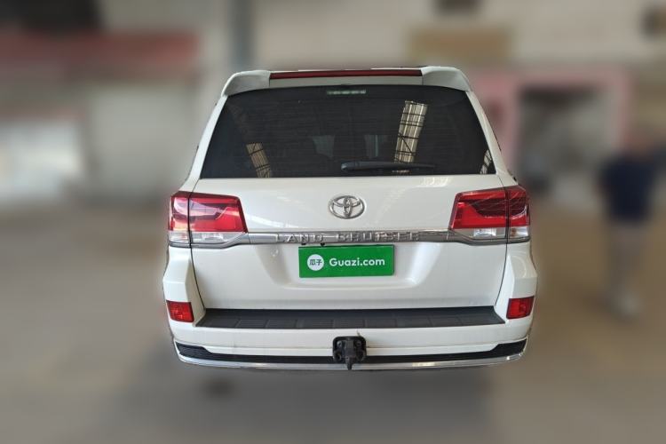 Used Toyota Land Cruiser  Rear