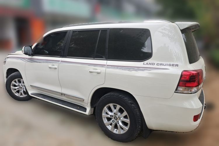 Used Toyota Land Cruiser  Rear Left 45 Deg