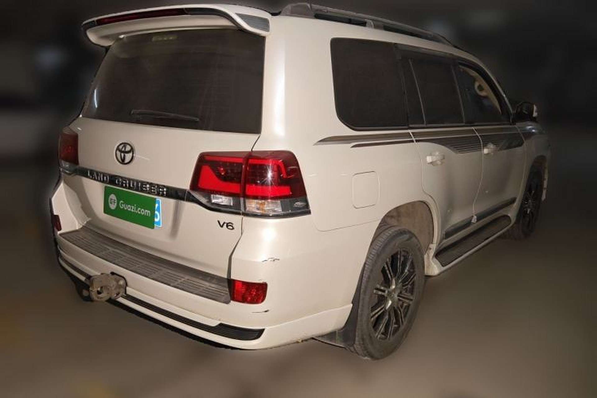 Used Toyota Land Cruiser 2019 4.0L GX-R 5-Seater Parallel Import Rear Right 45 Deg