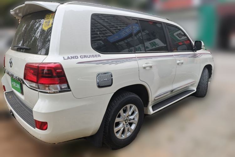Used Toyota Land Cruiser  Rear Right 45 Deg