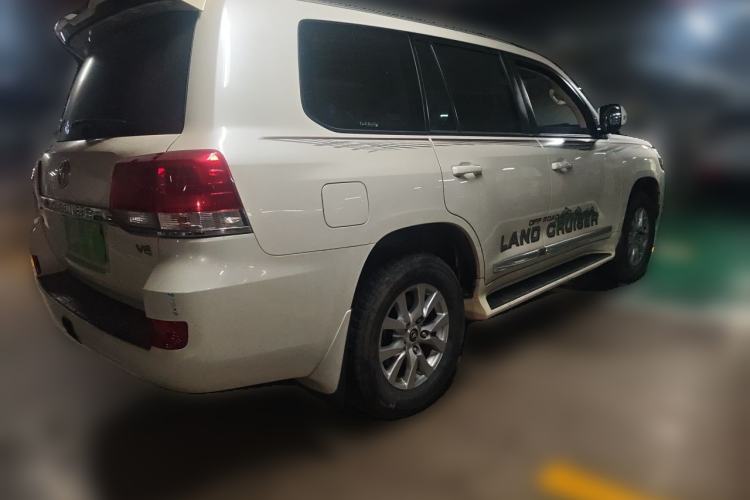 Used Toyota Land Cruiser  Rear Right 45 Deg