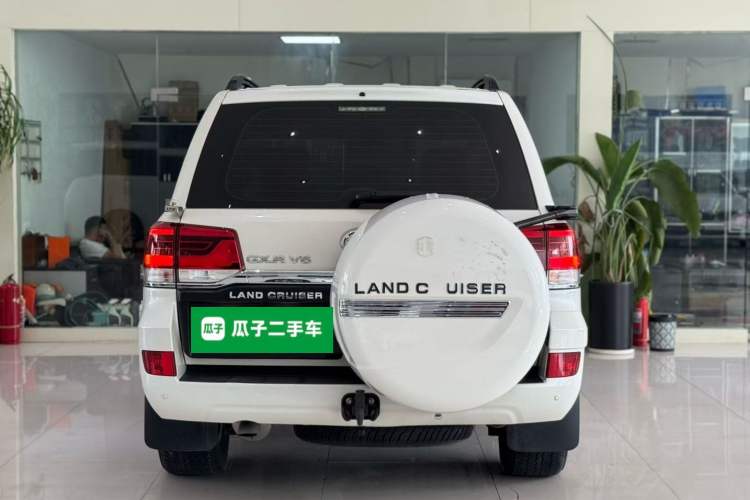 Used Toyota Land Cruiser 2019 4.0L GX-R 7 Seats Parallel Import Rear