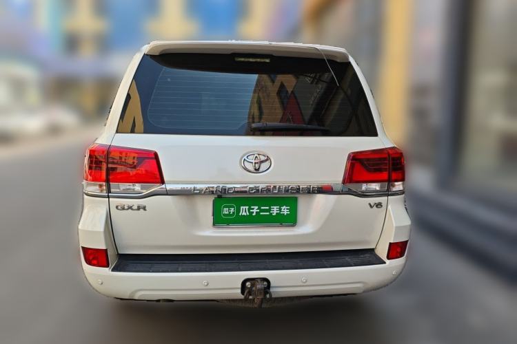 Used Toyota Land Cruiser 2019 4.0L 7-Seater Automatic Transmission Middle East Version Rear