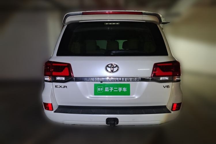 Used Toyota Land Cruiser 2019 4.0L 7-Seater Automatic Transmission Middle East Version Rear