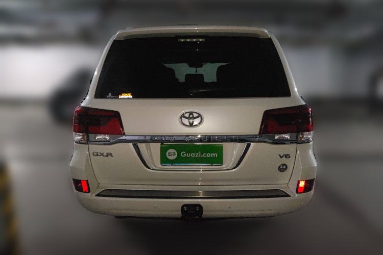Used Toyota Land Cruiser 2019 4.0L 7-Seater Automatic Transmission Middle East Version Rear